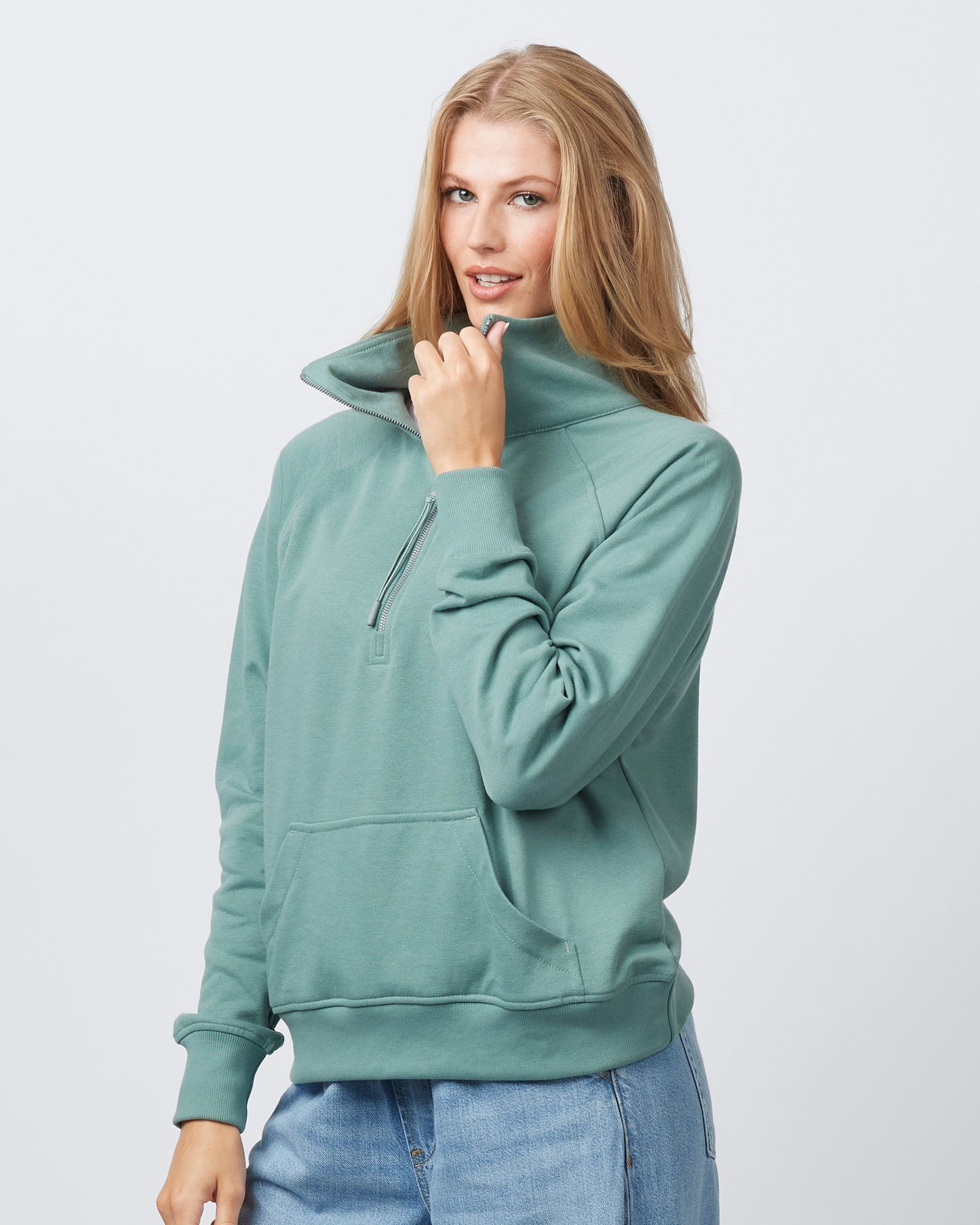 Women's Boxy Half Zip Fleece